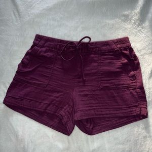 Old Navy soft magenta shorts. Size large.
